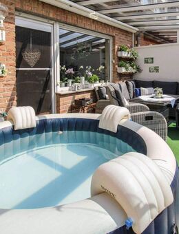 Sofort wohlfühlen: 4-Zi.-REH mit Garten, Garage und Freistellplatz in Duisburg - Duisburg