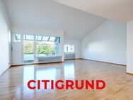 Bogenhausen/Arabellapark - Große 3-Zimmer-Wohnung mit Gestaltungspotential und sonnigem Balkon - München