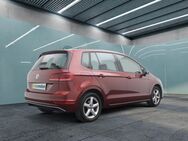 VW Golf Sportsvan, 1.5 TSI IQ-Drive, Jahr 2020 - München