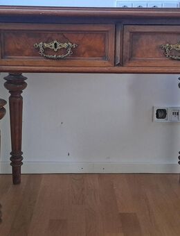 Tisch - Schreibtisch antik - Friedrichshafen