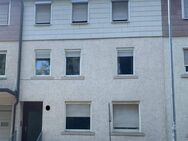 Charmantes Reihenmittelhaus mit Einliegerwohnung - Ideal für Familien mit mehreren Generationen - Ötisheim