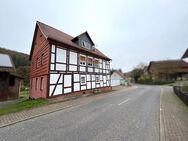 HISTORISCHES FLAIR MIT KAMIN, SAUNA UND UMFASSENDEN SANIERUNGEN - Rotenburg (Fulda)