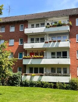 3,5-Zimmer-Eigentumswohnung mit Balkon und einem PKW-Aussenstellplatz in Lübeck-Kücknitz - Lübeck