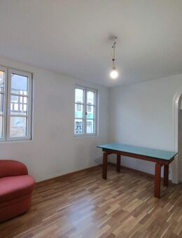 Wohnen im Denkmal: Moderne 2-Zimmer-Citywohnung in Kulmbach - Kulmbach