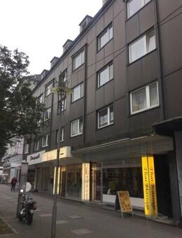 Ab in die City: 3 renovierte Zimmer in super zentraler Lage - Mülheim (Ruhr)