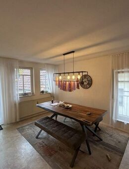 Zentrale 4-Zimmer-Wohnung im Herzen von Brackenheim - Brackenheim