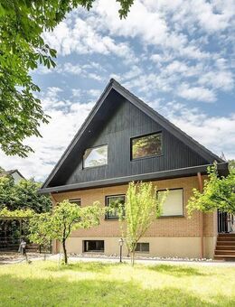 Großzügiges Ein- bis Zweifamilienhaus in hervorragender Lage von Berlin-Hermsdorf - Berlin