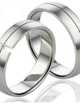 Edelstahlringe LUC47 mit Diamant und Gravur - Aholming