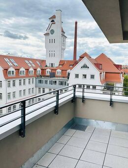 helle, moderne 2 Zimmer Wohnung, oberste Etage, barrierefrei - Nürnberg