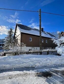 Einfamilienhaus mit kleiner Einliegerwohnung sucht endlich neue Familie, auch als Ferienimmobilie nutzbar! - Marienberg