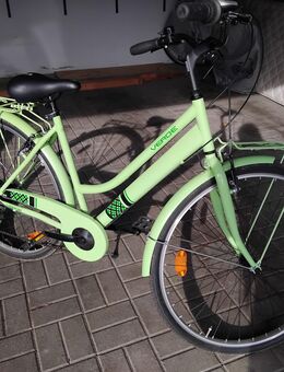 2 Fahrräder (Damen- und Herrenrad) 28'' 7Gang inkl umfangreichem Zubehör (Werkzeug, Helme, Satteltaschen...) - Neuhof (Hessen)