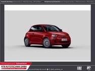 Fiat 500E, 3.8 2kWh RED Spurhalteass, Jahr 2022 - Schweinfurt