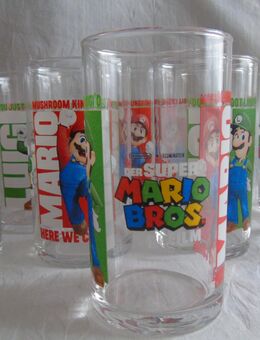 Gläser "Super Mario" - Berlin Treptow-Köpenick