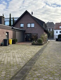 3 Gebäude auf jeweils eigenen Flurstücken - Kempen