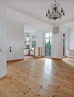 Altbaucharme trifft modernen Komfort - stilvolle 4-Zimmer-Wohnung in Pankow Niederschönhausen - Berlin