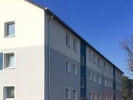 Wohnen in Sennestadt - Renovierte 3-Zimmer-Wohnung mit Balkon und Tageslichtbad - Bielefeld