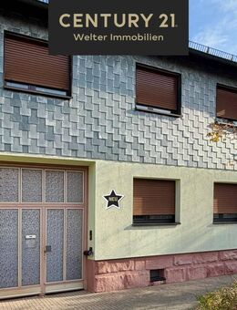 Ihr Zuhause mit Herz - Privatsphäre, Charme und weiterer Bebauungsmöglichkeit! - Waghäusel