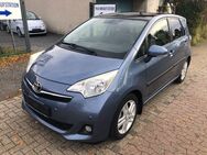 Toyota Verso-S Club/Navi/Automatik,Leder/Panoramadach/ - Bergisch Gladbach