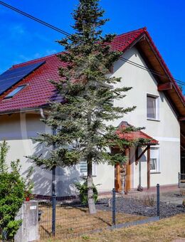 EFH mit Wintergarten, Pool und Gestaltungsspielraum in Spreenhagen! - Spreenhagen