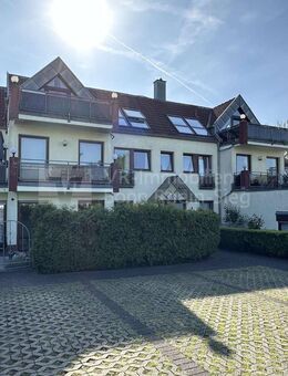 Kapitalanlage oder Eigennutzung - Sie entscheiden! Tolle 2-Zimmerwohnung mit Balkon und Stellplatz - Bergisch Gladbach