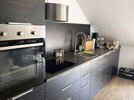 Große, moderne Wohnung mit Sonnenbalkon in Etwashausen ! - Kitzingen