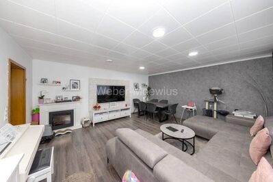 Zentrale Lage mit TG-Stellplatz, 2 Loggien