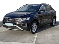 VW T-Roc, 1.0 TSI Life Dig, Jahr 2024 - Hannover