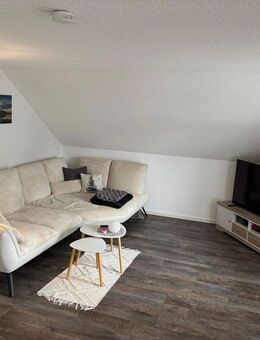 Helle 4,5-Zimmer-Wohnung - Volkertshausen