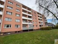 renovierte 3 Raumwohnung mit Einbauküche und Balkon in Dessau-Süd - Dessau-Roßlau Waldersee