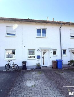 BERK Immobilien - Ruhig gelegenes Reihenhaus mit Terrasse & kleinem Garten in Großostheim Ringheim - Großostheim
