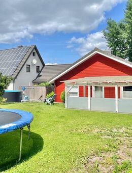 2 Häuser für einen Preis in Ziethen mit PV Anlage auf einem Grundstück. Ideal für Mehrgenerationen - Ziethen (Schleswig-Holstein)