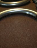 4 moderne Schubladen- oder Schranktür - Griffe aus Metall mit Schrauben ab in 45472