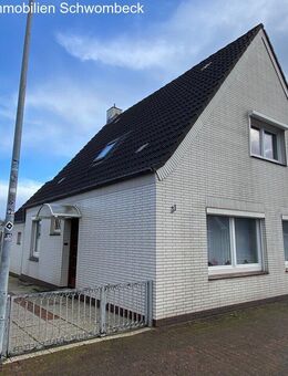 Hübsches, einzugsbereites Haus in Innenstadtlage! - Heide