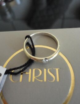Weißgoldring 333 mit Brilliant - Gr. 50 von Christ 2,10g mit Zertifikat - Witzenhausen