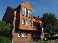 Helle und freundliche 2-Zimmer-Dachgeschoss-Wohnung in zentraler Lage - aktuell als Kapitalanlage - Norderstedt