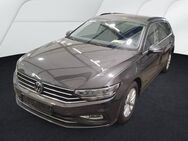 VW Passat Variant, Business, Jahr 2023 - Laupheim