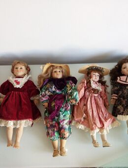 Sammler-Porzellan-Puppen-Sortiment aus Sammlungs-Auflösung, 5 Einzelpuppen, 1a Sammlerzustand - Simbach (Inn)