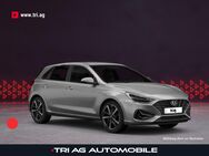 Hyundai i30, 1.5 T-GDI Advantage Hybrid Shimmering Silver Metallic, Jahr 2022 - Kippenheim