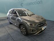 VW T-Roc, 1.5 TSI Style, Jahr 2023 - München