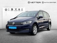 VW Touran, Comfortline, Jahr 2020 - Pressig