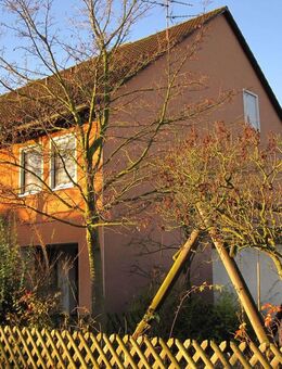 Großzügiges Reihenmittelhaus mit Garten in Lichtenau! - Lichtenau (Bayern)