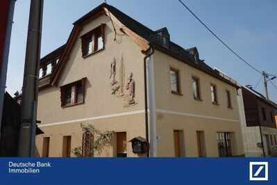 Einfamilienhaus mit reichlich Wohnraum