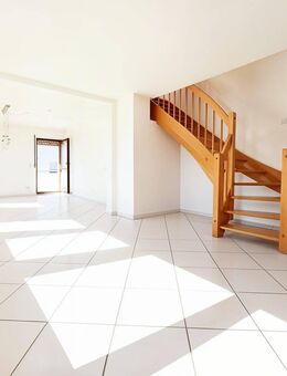 Maisonette mit Charme: Viel Platz, Sonnenbalkon und zentrale Lage in Feuerbach - Stuttgart