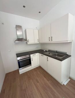 Nur Studenten! 2 Zimmer-Studentenwohnung inkl. Küche neben dem Rhein-Center![VAC-16586] - Köln