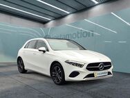 Mercedes A 200, Progressive Advanced, Jahr 2023 - München