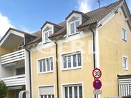 Kapitalanlage - Mehrfamilienhaus bestehend aus 3 Wohnungen und 3 Garagen mit Balkonen - Straubing Zentrum