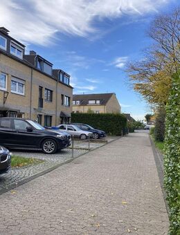 Reihenmittelhaus in Kaarst - ruhige Lage - Garage - Mehrgenerationenwohnen - Kaarst