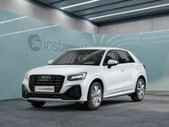 Audi Q2, 35 TFSI S line | |, Jahr 2024 - München