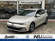 VW Golf, 1.0 MOVE VIII eTSI MOVE, Jahr 2023 - Greifswald