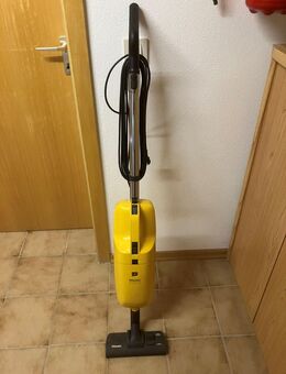 Miele Handstaubsauger S 140, 750 Watt, Bj. April 2000 lt. Anruf bei Miele. - Wöllstein